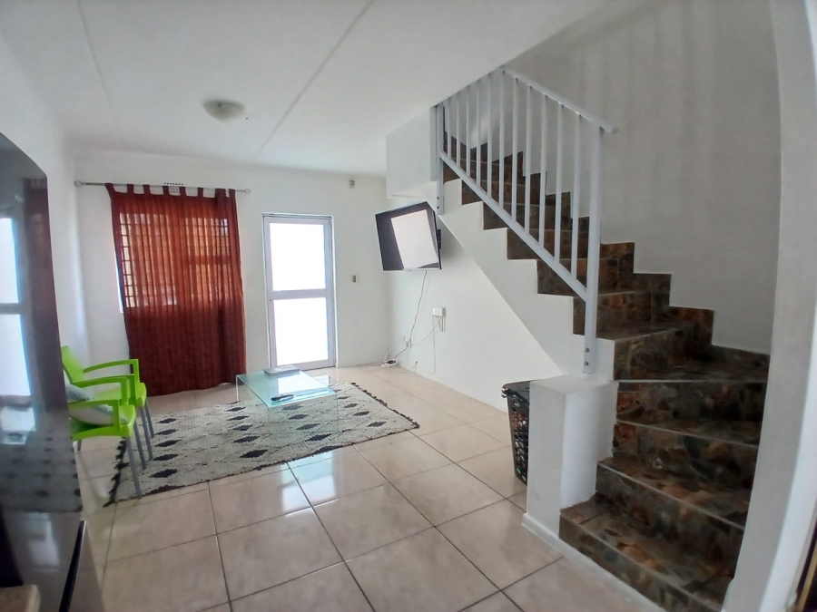 2 Bedroom Property for Sale in Bardale Village Western Cape